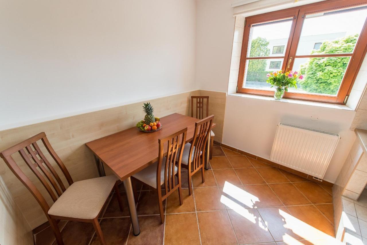 Penzion Leknin Trzeboń Zewnętrze zdjęcie
